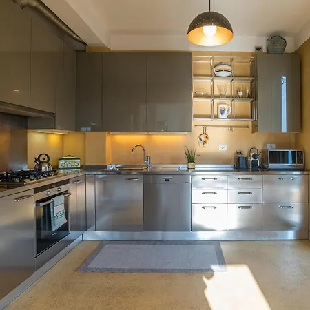 Casa Bambu - Splendida Vista E Posto Auto Holiday home Laglio